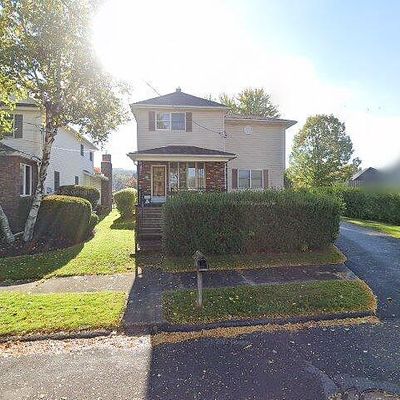 707 Powell Ave, Jessup, PA 18434