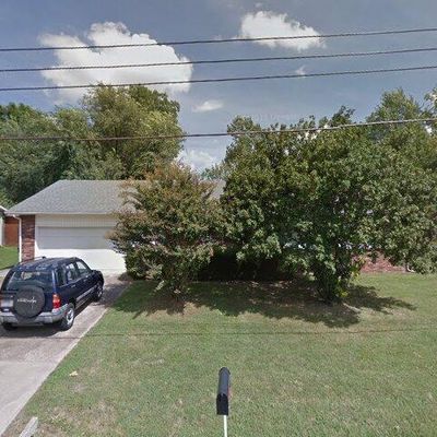 708 Nw J St, Bentonville, AR 72712