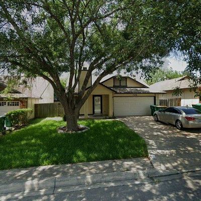 709 Meadow Fgr, Converse, TX 78109