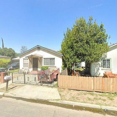 709 Washington Ave, Madera, CA 93638