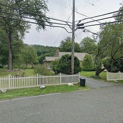 71 Skyline Lake Dr, Ringwood, NJ 07456