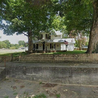 711 Main St, Huntland, TN 37345