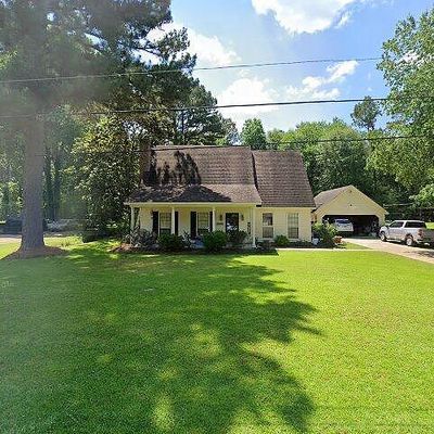 712 Katherine Dr, Canton, MS 39046