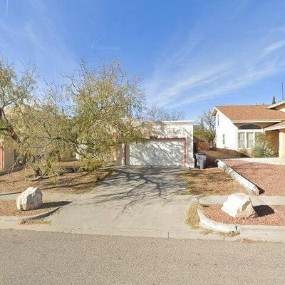 7135 Desert Jewel Dr, El Paso, TX 79912