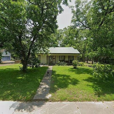 714 Jefferson St E, Sulphur Springs, TX 75482