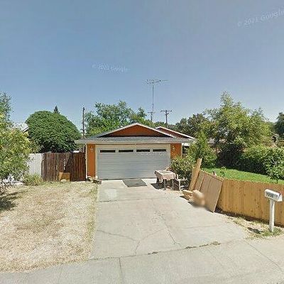 7230 Manuel St, Rio Linda, CA 95673