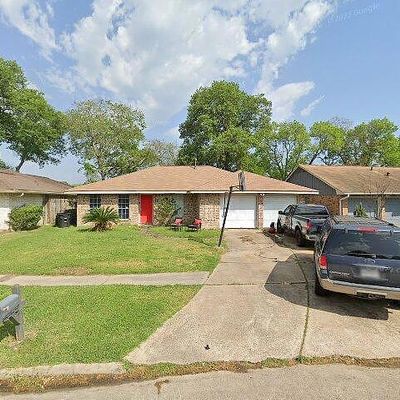 7322 Shady Grove Ln, Houston, TX 77040