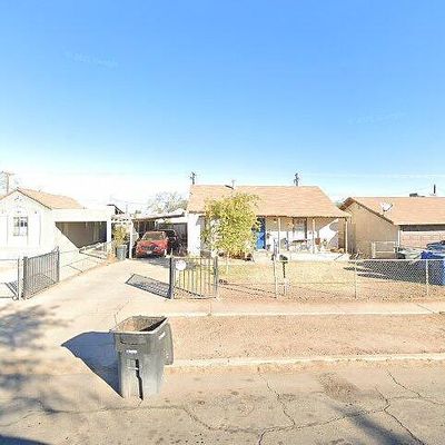 734 W Heil Ave, El Centro, CA 92243