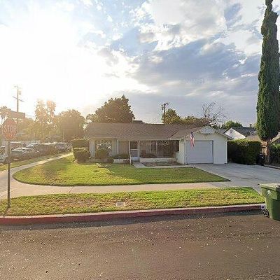 7340 Caldus Ave, Van Nuys, CA 91406