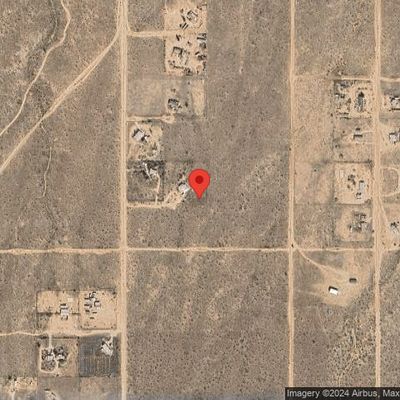 7374 Kansas Ln, Phelan, CA 92371