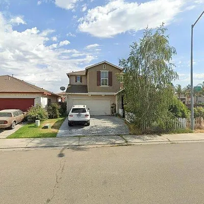 7379 Louise Ave, Winton, CA 95388