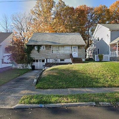 74 Highview Ave, Totowa, NJ 07512