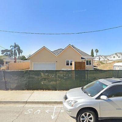 745 Lewis St, Pomona, CA 91768