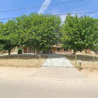 8944 Glendale Ave, Hesperia, CA 92345