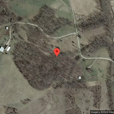 9 Chevy Ln, Adah, PA 15410