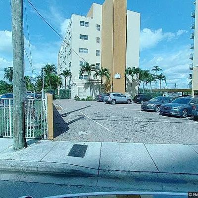 9 N Birch Rd #101, Fort Lauderdale, FL 33304