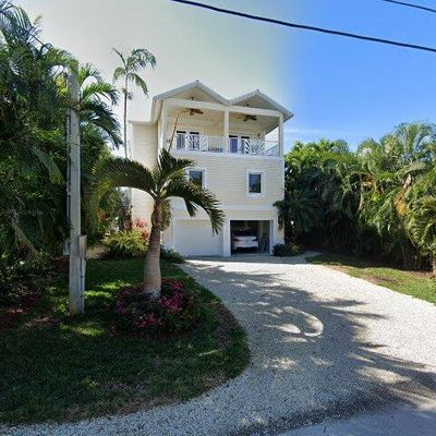 9 North Dr, Key Largo, FL 33037