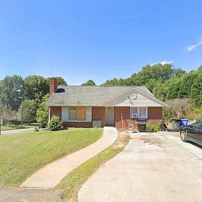 901 10 Th St, North Wilkesboro, NC 28659