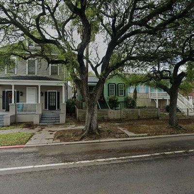 903 Broadway St, Galveston, TX 77550