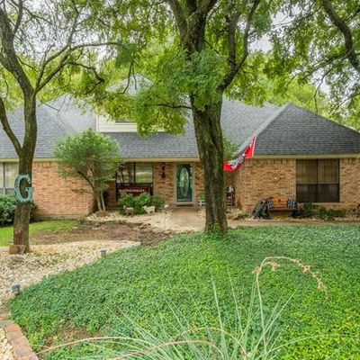 904 Live Oak Cir, Hico, TX 76457