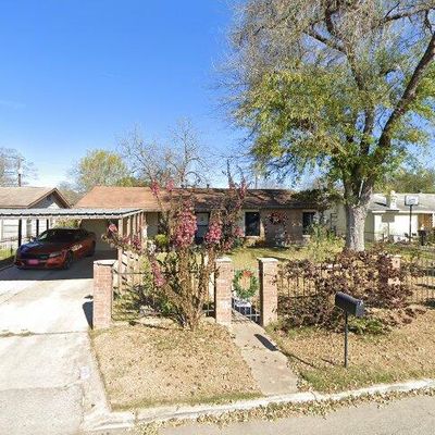 919 E Petaluma Blvd, San Antonio, TX 78221