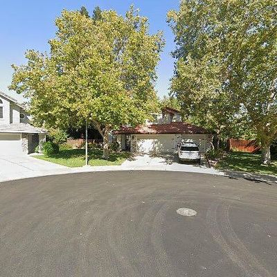 9281 Abert Ct, Elk Grove, CA 95758