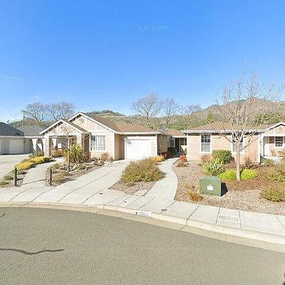 9303 Oak Trail Cir, Santa Rosa, CA 95409