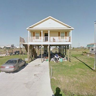 940 S Jacks Rd, Port Bolivar, TX 77650