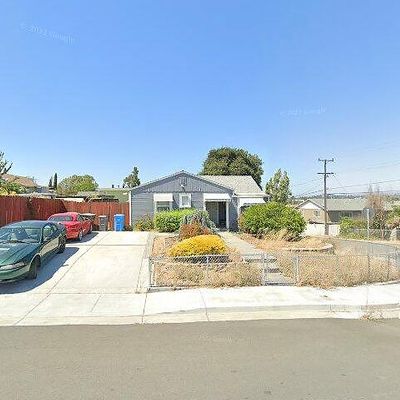 820 Winchester St, Vallejo, CA 94590