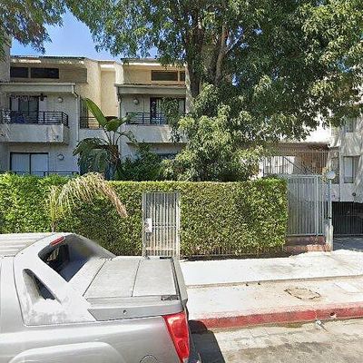 8221 Langdon Ave #207, Van Nuys, CA 91406