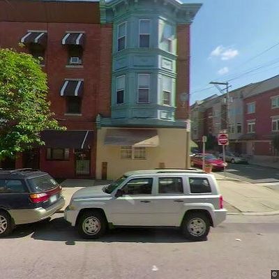 823 Christian St, Philadelphia, PA 19147