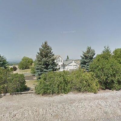 830 Saint Hilaire Rd, Yakima, WA 98901