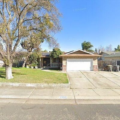 8368 Yarmouth Dr, Stockton, CA 95209