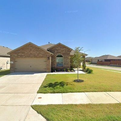 8400 Wildwest Dr, Fort Worth, TX 76131