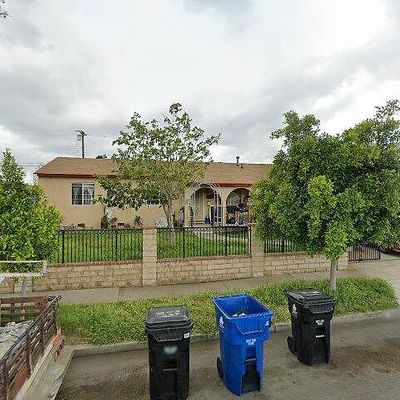 8425 Lennox Ave, Panorama City, CA 91402