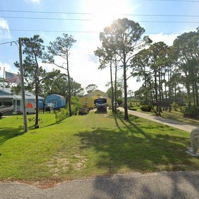 843 Veterans Rd, Gulf Shores, AL 36542