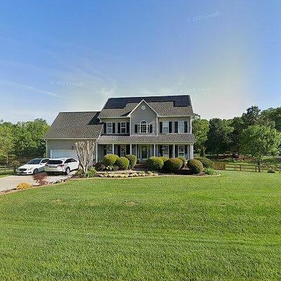 8500 Quail Creek Dr, Colfax, NC 27235