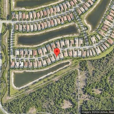 8534 Karina Ct, Naples, FL 34114