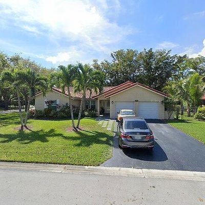 8600 Nw 49 Th Dr, Coral Springs, FL 33067