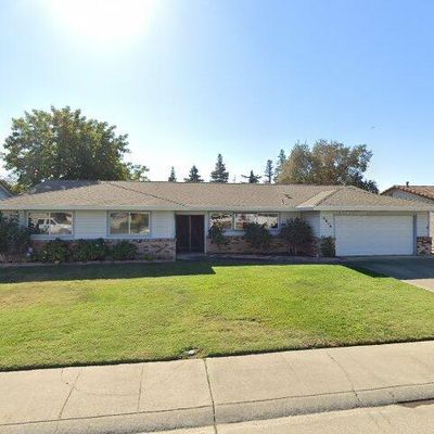 8616 Brodie Ct, Elk Grove, CA 95624