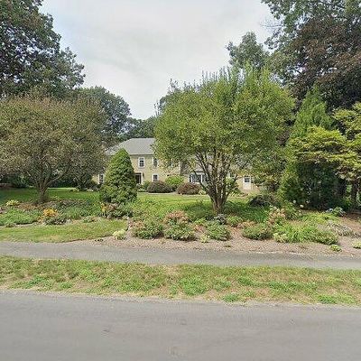 87 Bigelow Dr, Sudbury, MA 01776