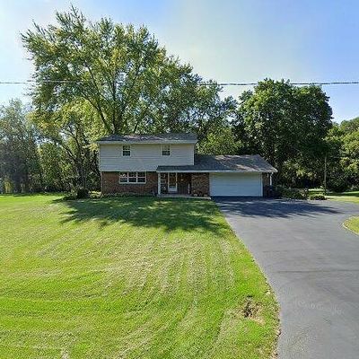 W232 S8755 Bronk Dr, Big Bend, WI 53103