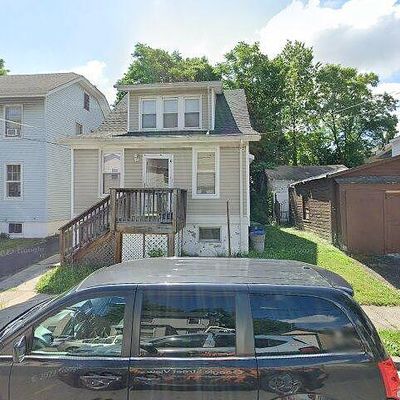 10 Dupont Pl, Irvington, NJ 07111