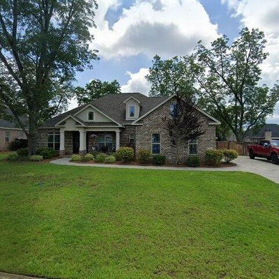 100 S Carmenville Dr, Bonaire, GA 31005