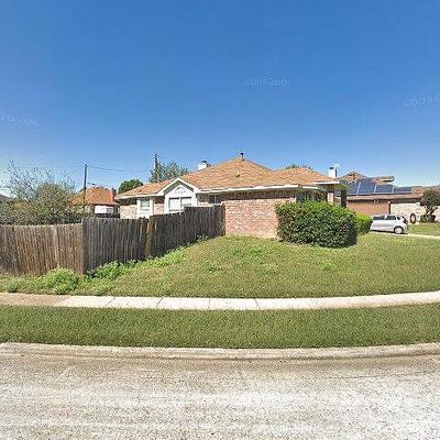 1006 Hines Dr, Cedar Hill, TX 75104