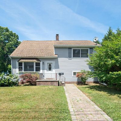 101 Apple St, Tinton Falls, NJ 07724