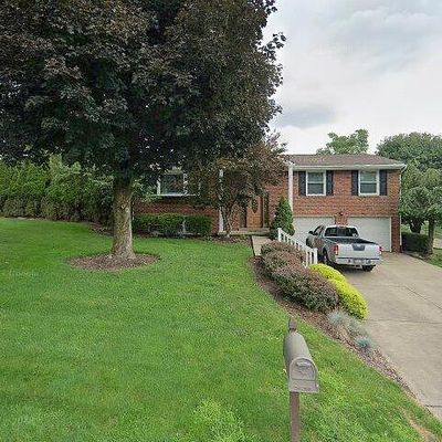 101 Wyngate Rd, Coraopolis, PA 15108