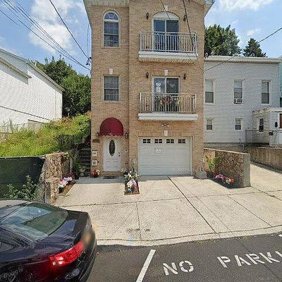 96 Western Ave, Jersey City, NJ 07307