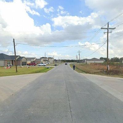 98 Road 5102 D, Cleveland, TX 77327