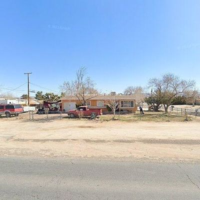 9819 3 Rd Ave, Hesperia, CA 92345